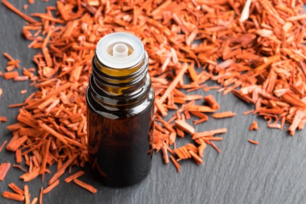 sandalwood oil